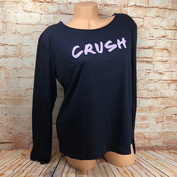 💥NEW Victoria Secret CRUSH Sleep Shirt PJ Top - Picture 2 of 8